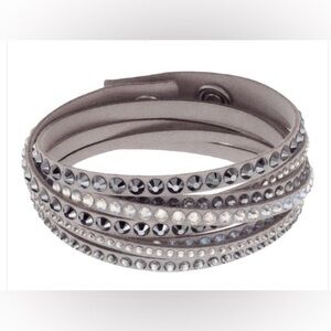 Swarovski Slake Double Wrap Bracelet with multi- row crystals in grey/silver NEW